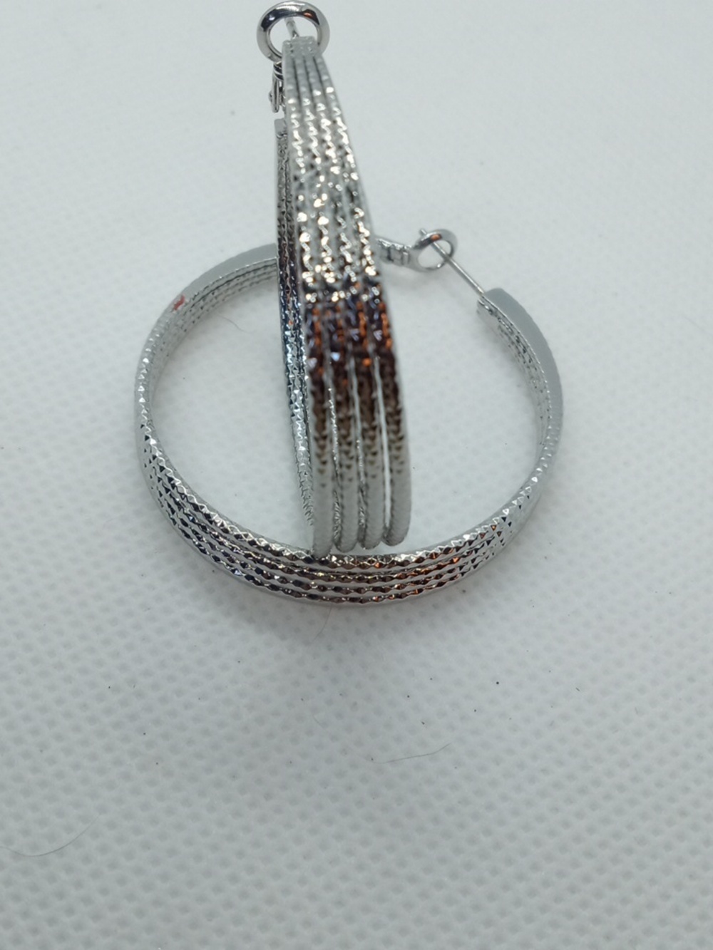 CHICO'S 2 INCH HOOP EARRINGS - Picture 4 of 6
